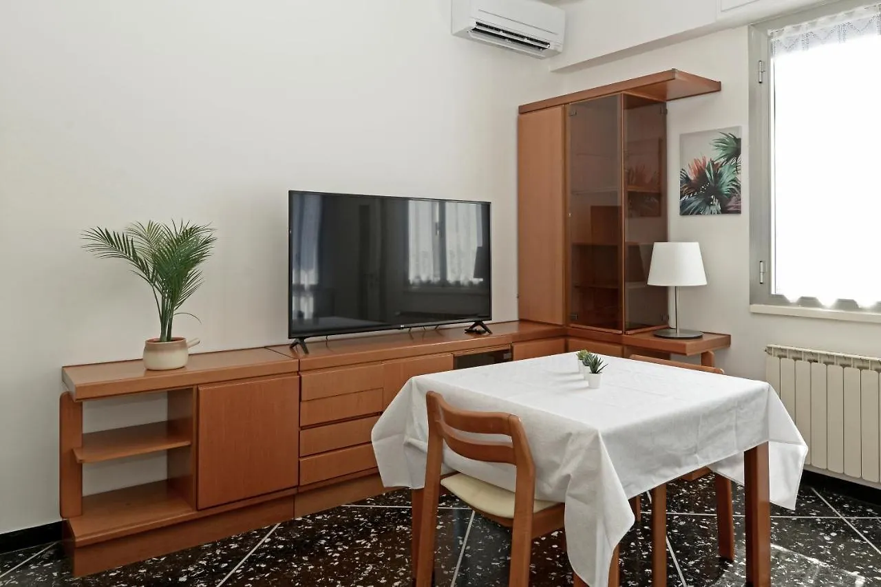 Appartamento ☆☆☆☆☆ A 5 Minuti Da Centro E Mare Savona Italy